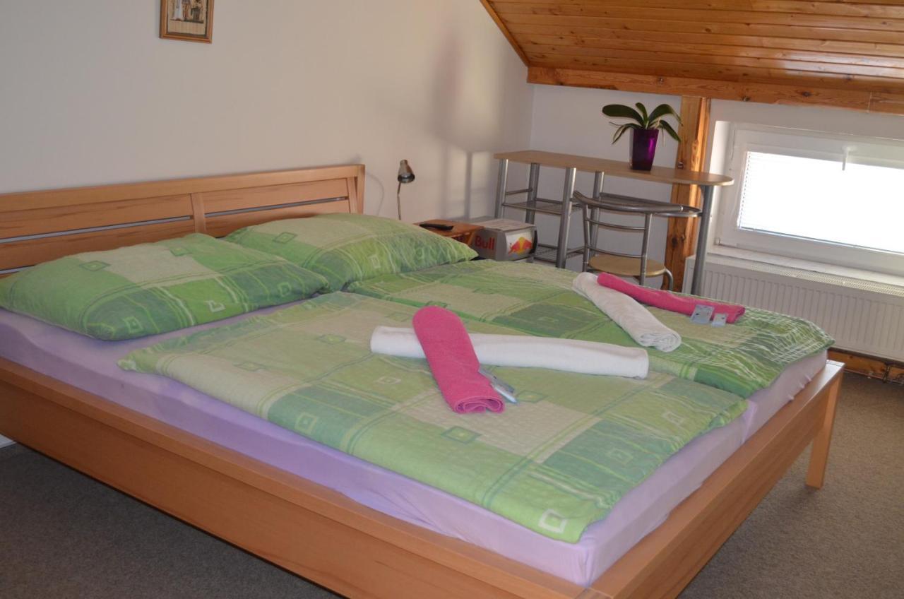 Famozclub Hotel Bakov nad Jizerou ห้อง รูปภาพ
