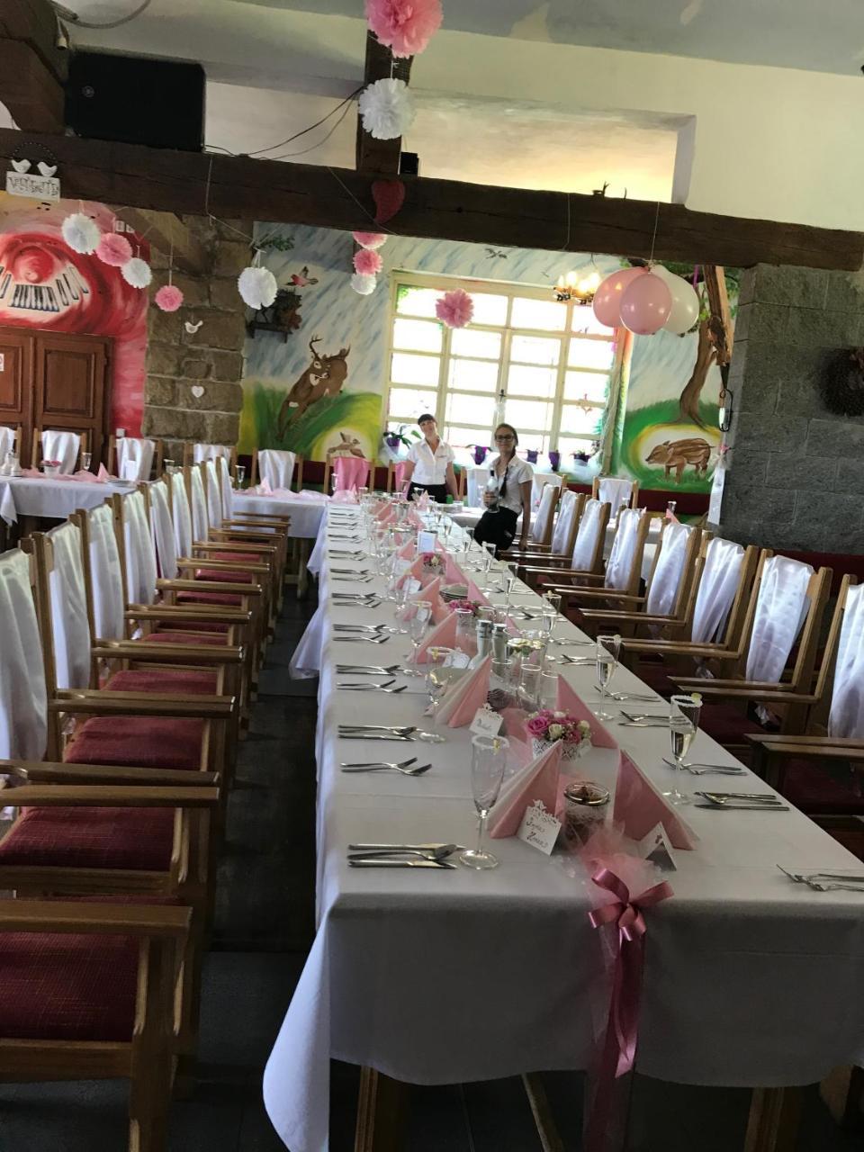 Famozclub Hotel Bakov nad Jizerou ภายนอก รูปภาพ